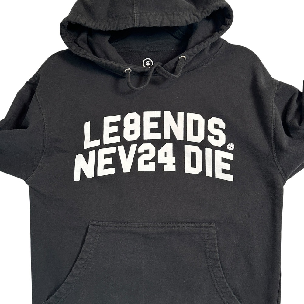 Kobe Bryant Hoodie Pullover S Cotton Black Graphic Legends Never Die 24 - Picture 3 of 12